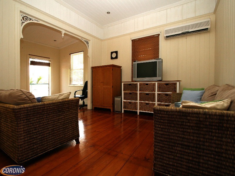 3 Rose Lane, Gordon Park QLD 4031