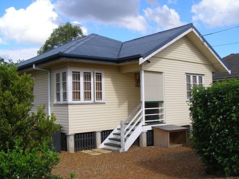 15 Doorey Street, Keperra QLD 4054