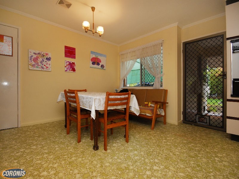 33 Seaview Parade, Deception Bay QLD 4508