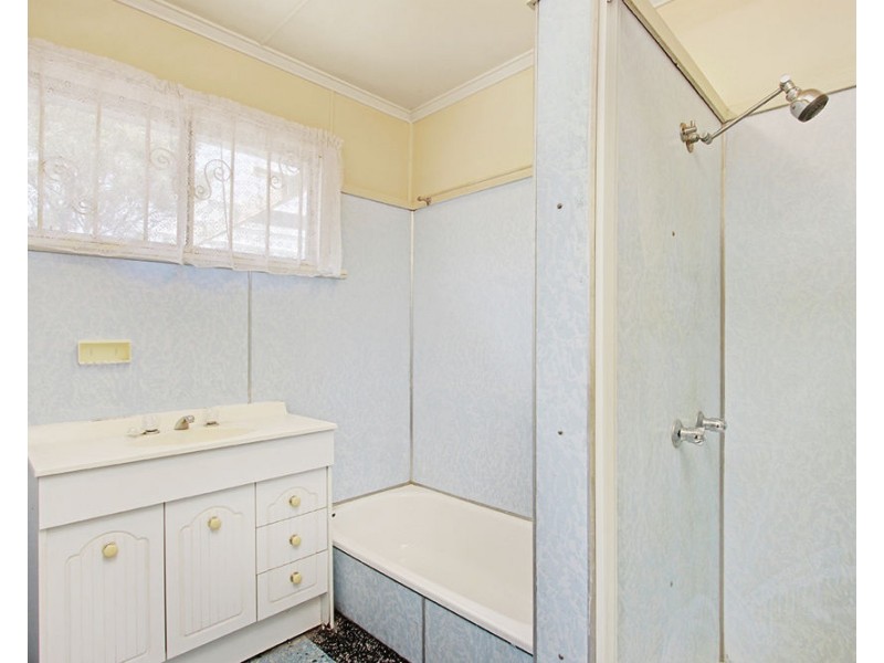 17a Alicia Street, Nundah QLD 4012