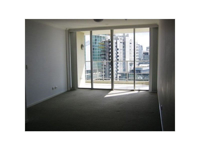 U1003 Level 10 Lexicon Apts, Cnr Ann & Wharf Streets, Brisbane QLD 4000