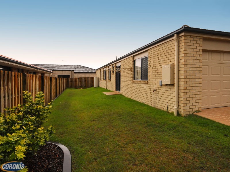 Sandstone Point QLD 4511