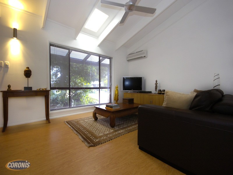 Sandstone Point QLD 4511