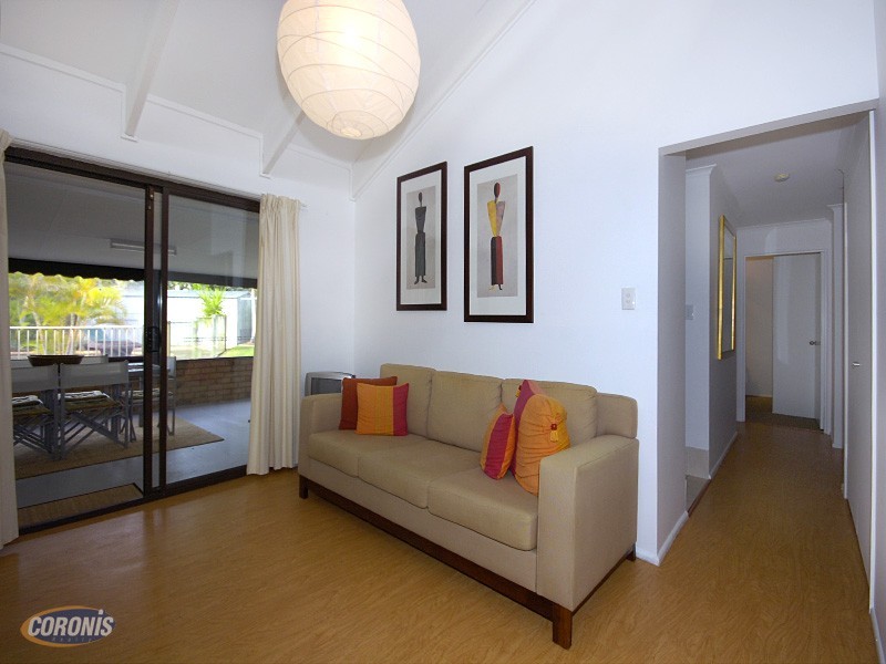 Sandstone Point QLD 4511