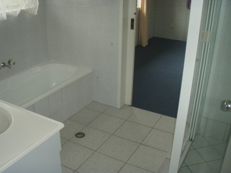 2/46 Hargrave Street, Morayfield QLD 4506