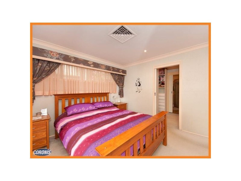 15 Claret St, Carseldine QLD 4034