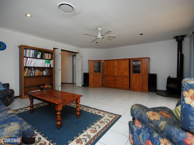 Warner QLD 4500