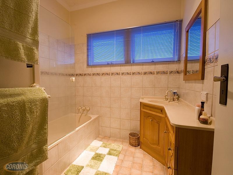 44 Highland Street, Gordon Park QLD 4031