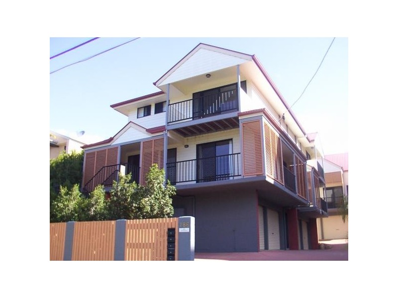 1/186 Butterfield Road, Herston QLD 4006