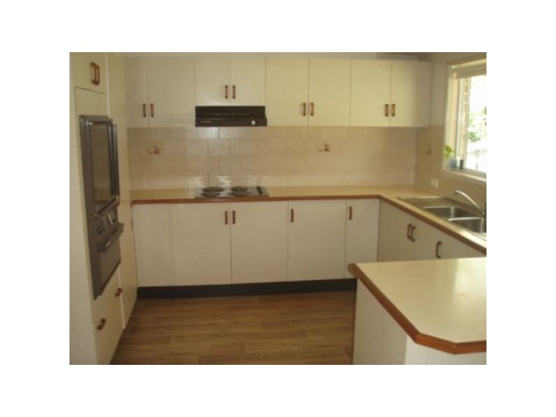 11 Baroona Road, Bray Park QLD 4500