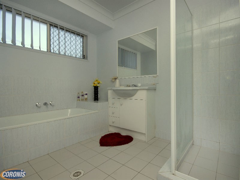 19 Canterbury Street, Bracken Ridge QLD 4017