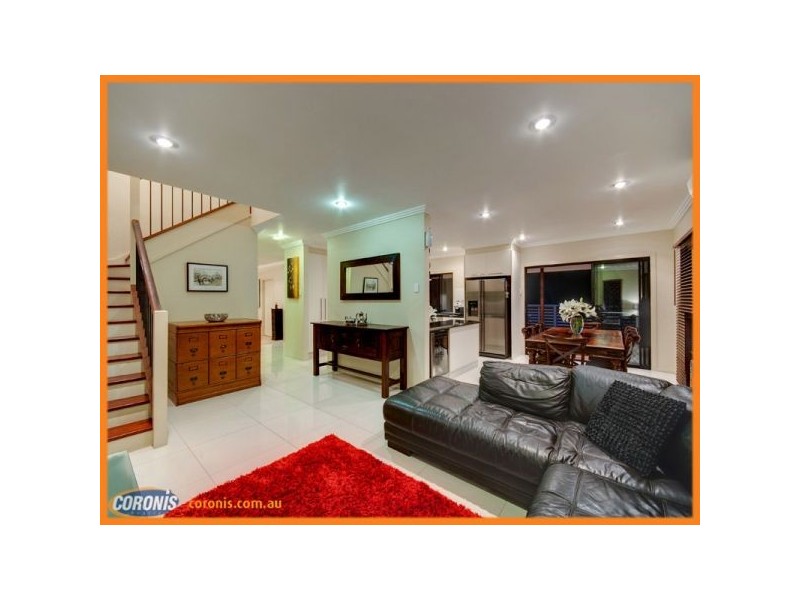 36 Pindari Avenue, Ferny Hills QLD 4055