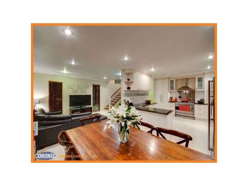 36 Pindari Avenue, Ferny Hills QLD 4055