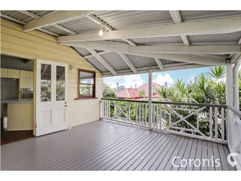 2 Horsburgh Street, Kelvin Grove QLD 4059