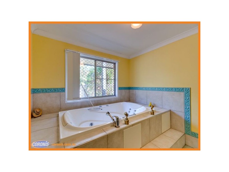 14 Yaraan Street, Bracken Ridge QLD 4017