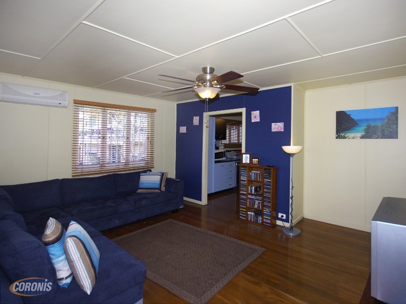 54 Patricks Road, Arana Hills QLD 4054