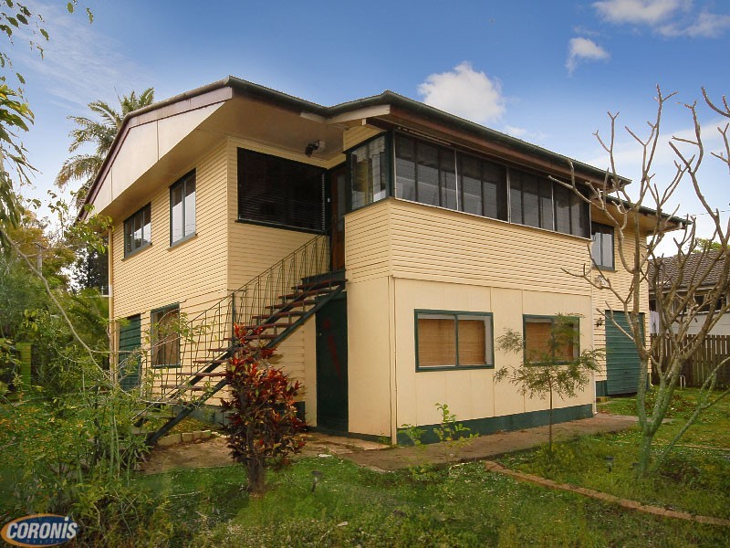 14 Petrie Street, Petrie QLD 4502