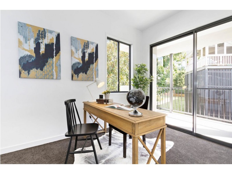 20 Grays Road, Hamilton QLD 4007