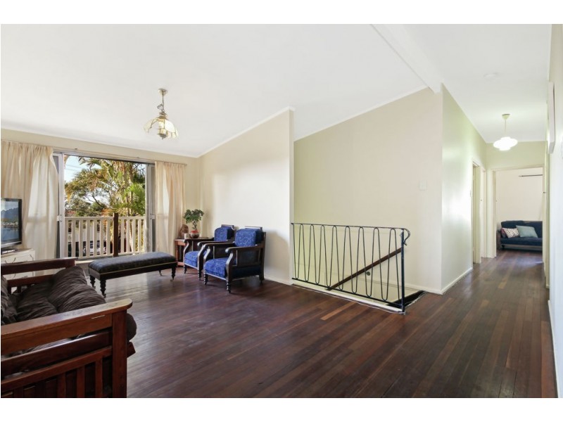 60 Blenheim Street, Chermside West QLD 4032