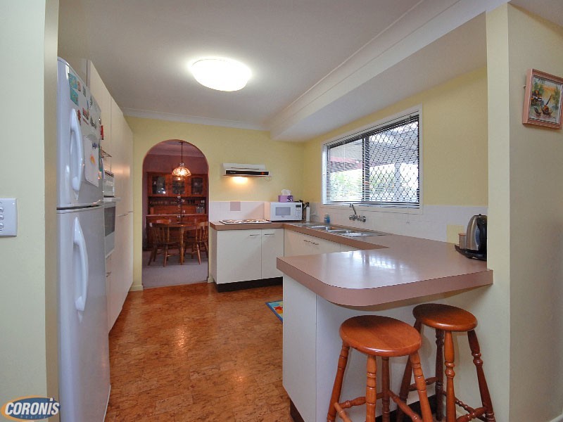 4 Pett Street, Bracken Ridge QLD 4017