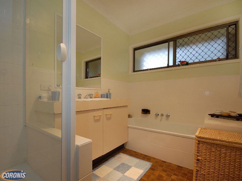 4 Pett Street, Bracken Ridge QLD 4017