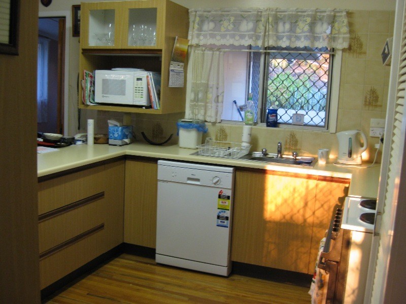 5 Halton Street, Stafford Heights QLD 4053