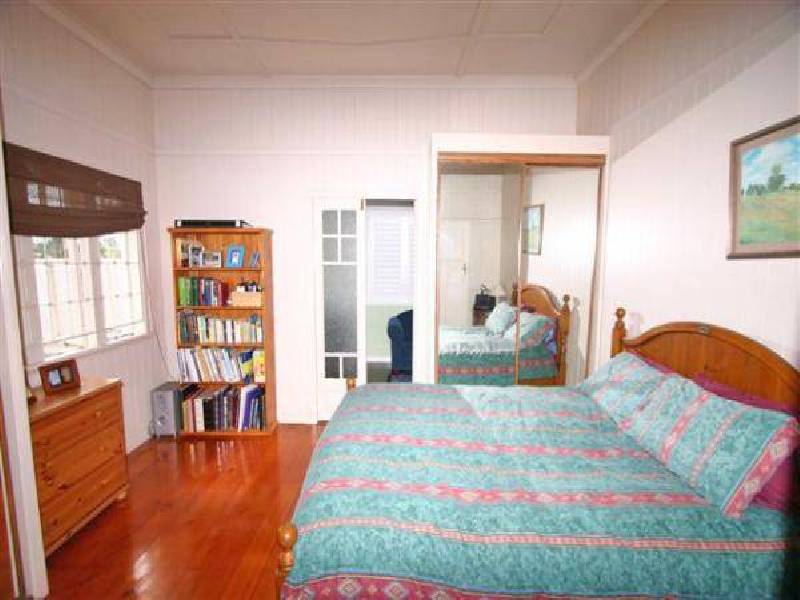 32 Cressey Street, Wavell Heights QLD 4012