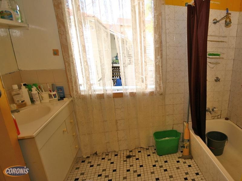 Greenslopes QLD 4120