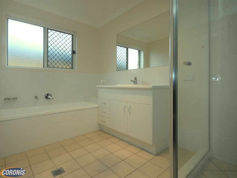 7 Moylon Court, Bray Park QLD 4500