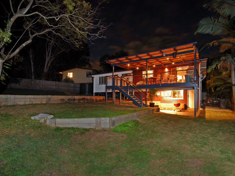 2 Aldren Street, Stafford QLD 4053