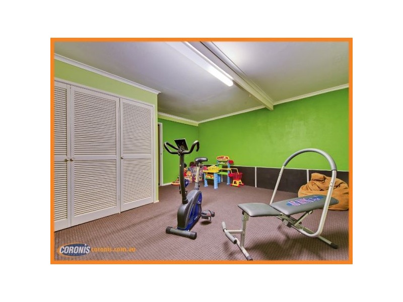 103 Plucks Road, Arana Hills QLD 4054