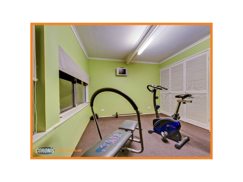 103 Plucks Road, Arana Hills QLD 4054