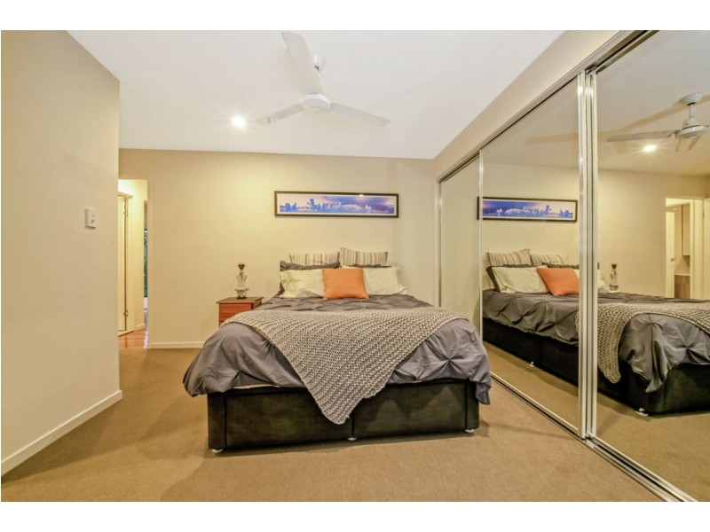 7 Giles Street, Stafford Heights QLD 4053