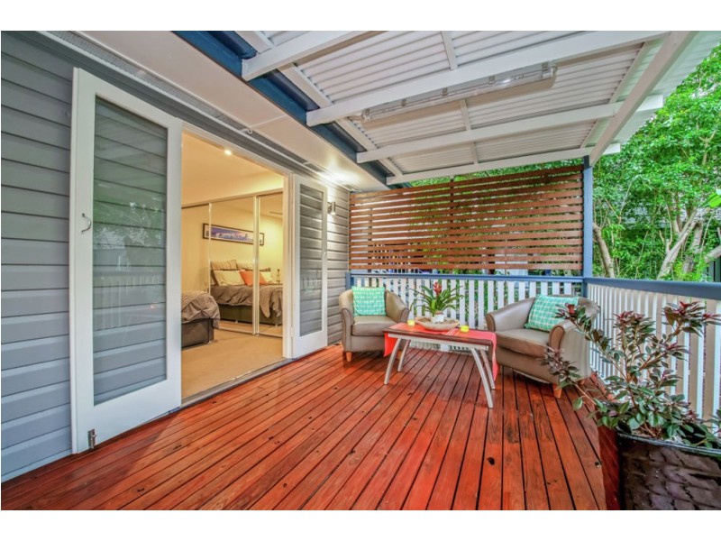 7 Giles Street, Stafford Heights QLD 4053