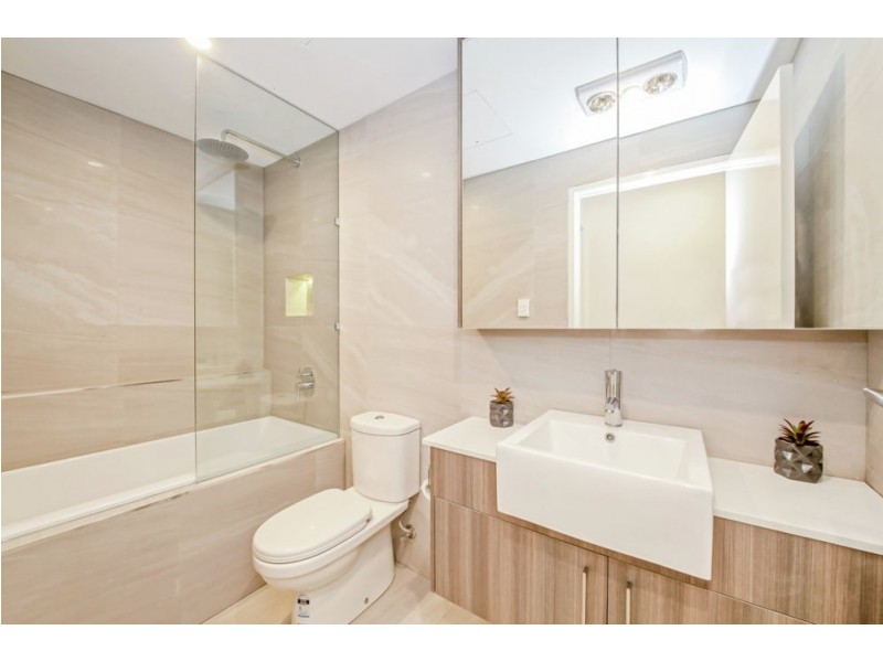 7 Giles Street, Stafford Heights QLD 4053