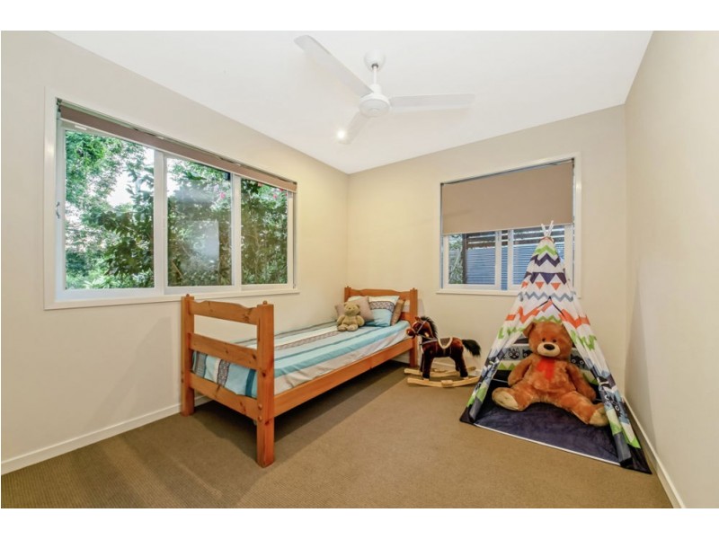 7 Giles Street, Stafford Heights QLD 4053