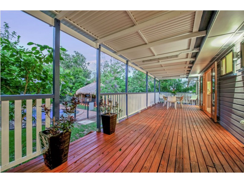 7 Giles Street, Stafford Heights QLD 4053