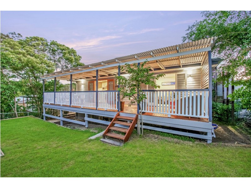 7 Giles Street, Stafford Heights QLD 4053