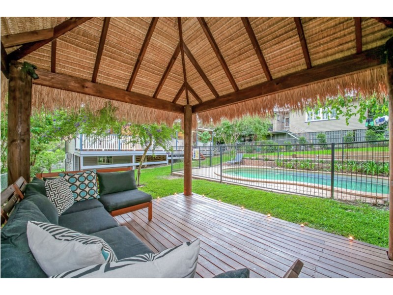 7 Giles Street, Stafford Heights QLD 4053