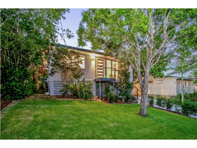 7 Giles Street, Stafford Heights QLD 4053