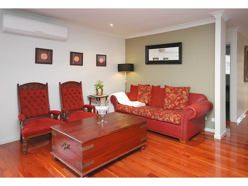 72 Corvus Drive, Cashmere QLD 4500