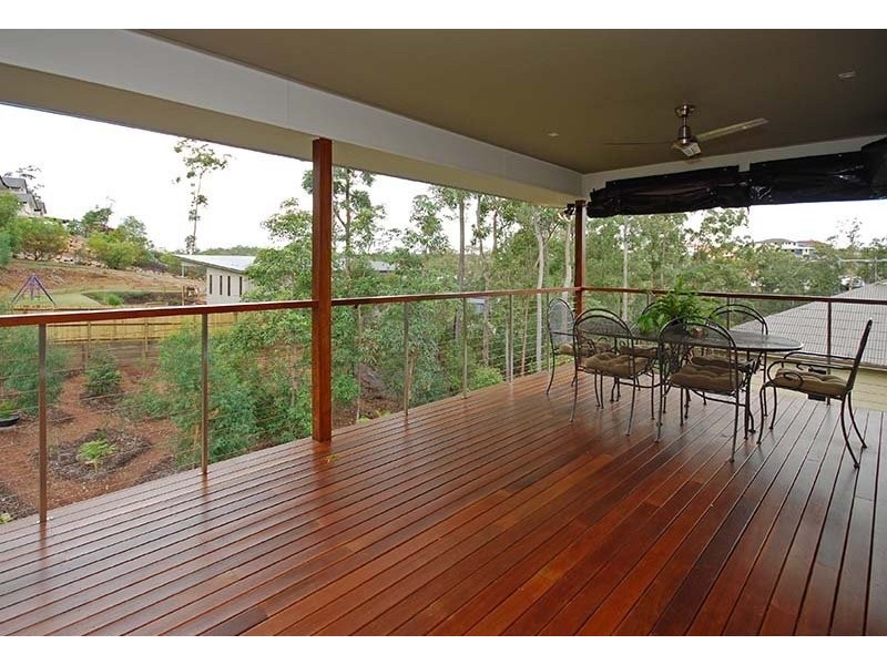 72 Corvus Drive, Cashmere QLD 4500