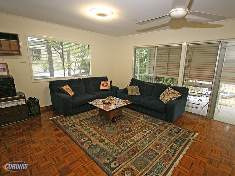 Tasman Street, Stafford Heights QLD 4053