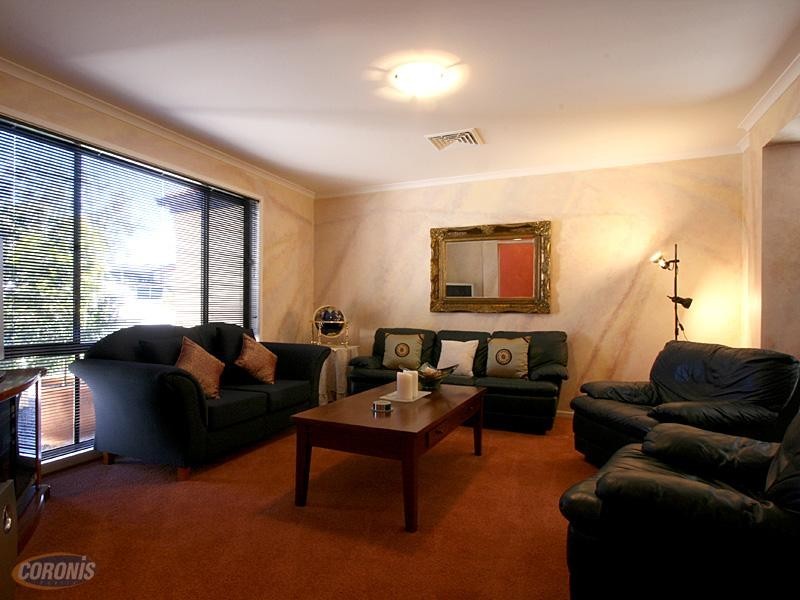 16 Laceflower Crescent, Eatons Hill QLD 4037