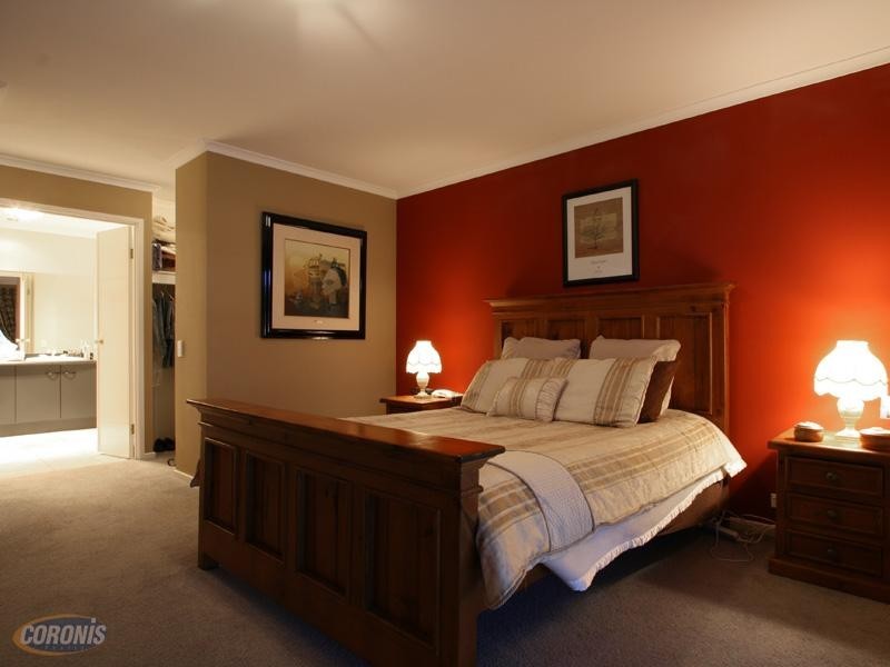 16 Laceflower Crescent, Eatons Hill QLD 4037