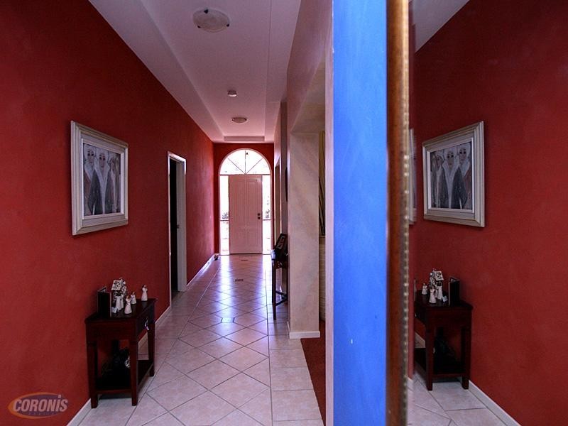 16 Laceflower Crescent, Eatons Hill QLD 4037