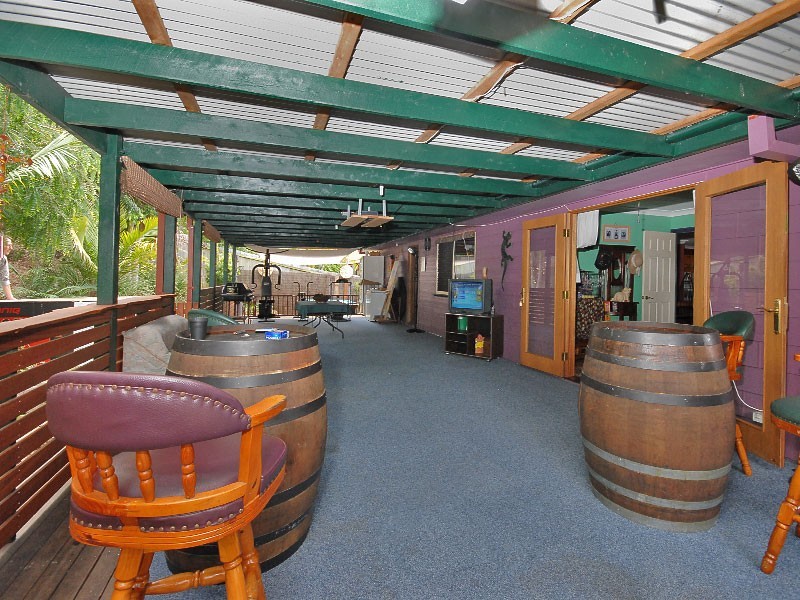 Eatons Hill QLD 4037