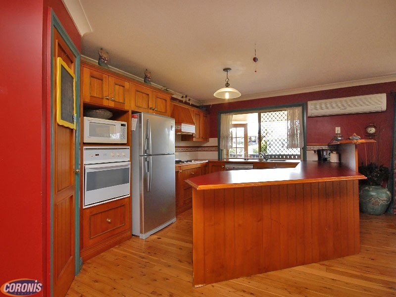 Eatons Hill QLD 4037