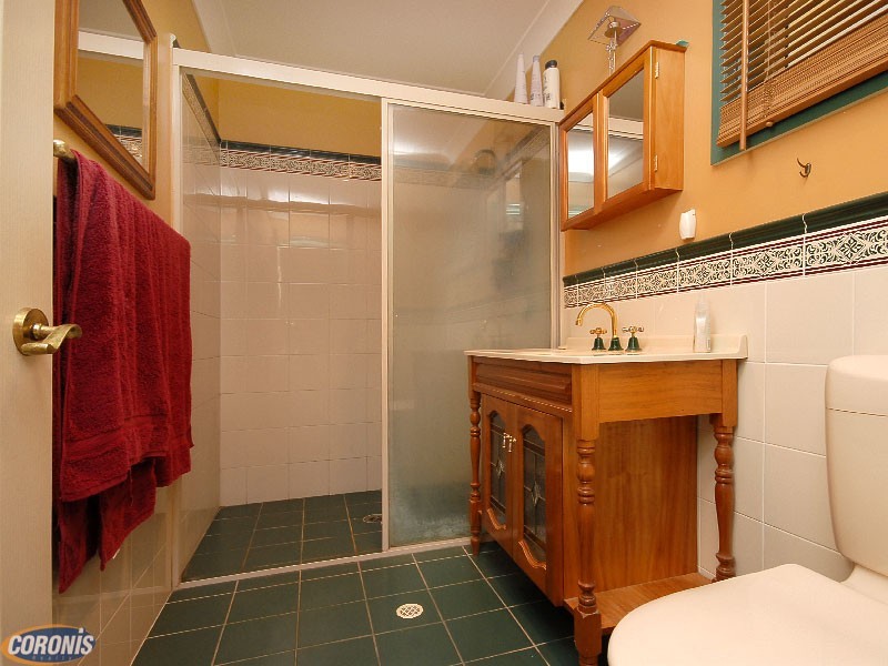 Eatons Hill QLD 4037