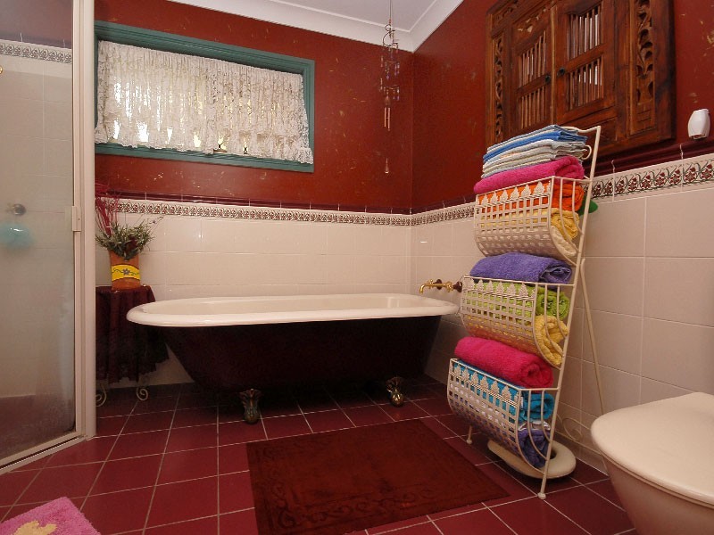 Eatons Hill QLD 4037